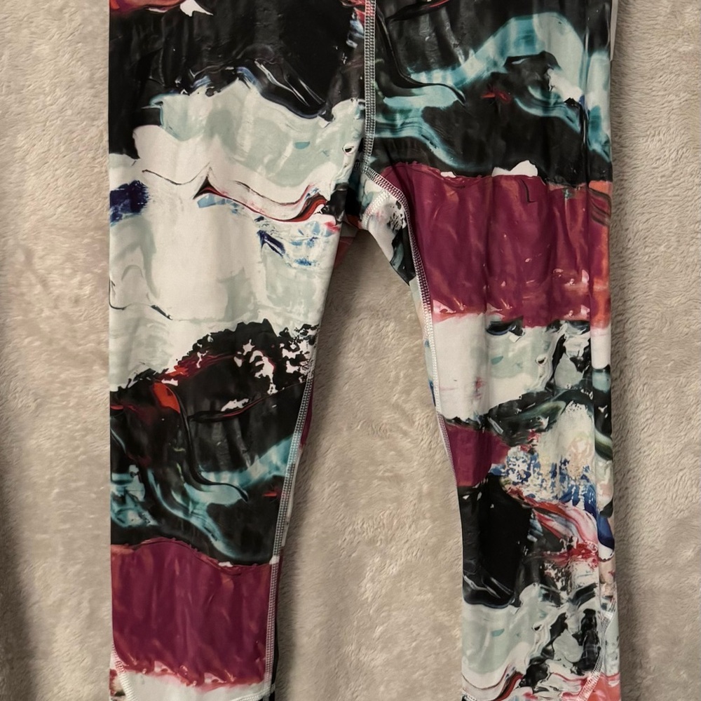 Lululemon Athletica Vibrant Swirl Leggings